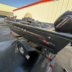 2021 Bass Tracker Boat Model V16