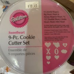 Wilton Cookie Cutter Set