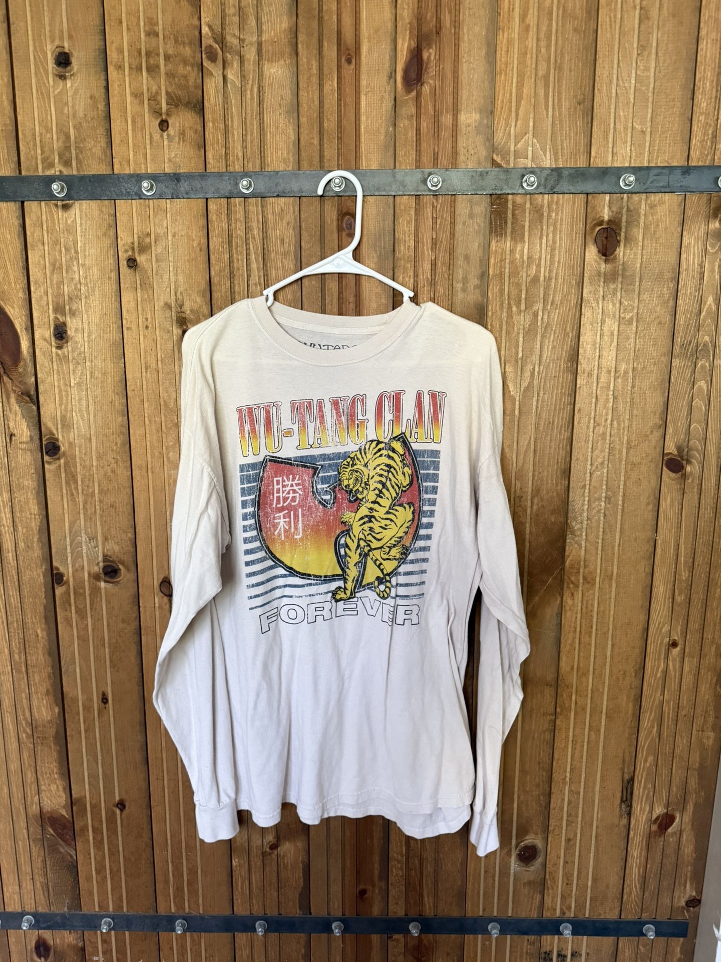 Graphic T