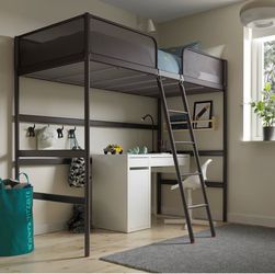 Loft beds (2)