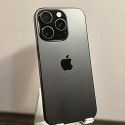 iPhone 16 Pro 256GB (Amazing Condition)