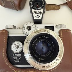 Argus C-four 35mm Rangefinder Camera