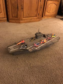 Air craft carrier and planes