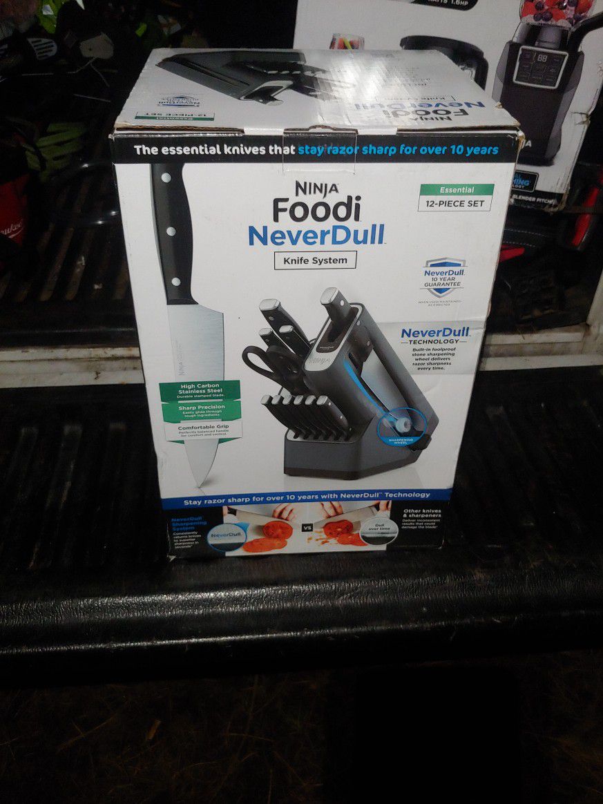 Ninja Foodi NeverDull 12 Piece Knife System for Sale in Vancouver, WA -  OfferUp