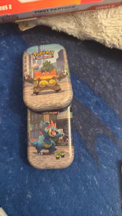 Lumiose city mini tin pokemon