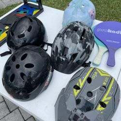 (5) Helmets 
