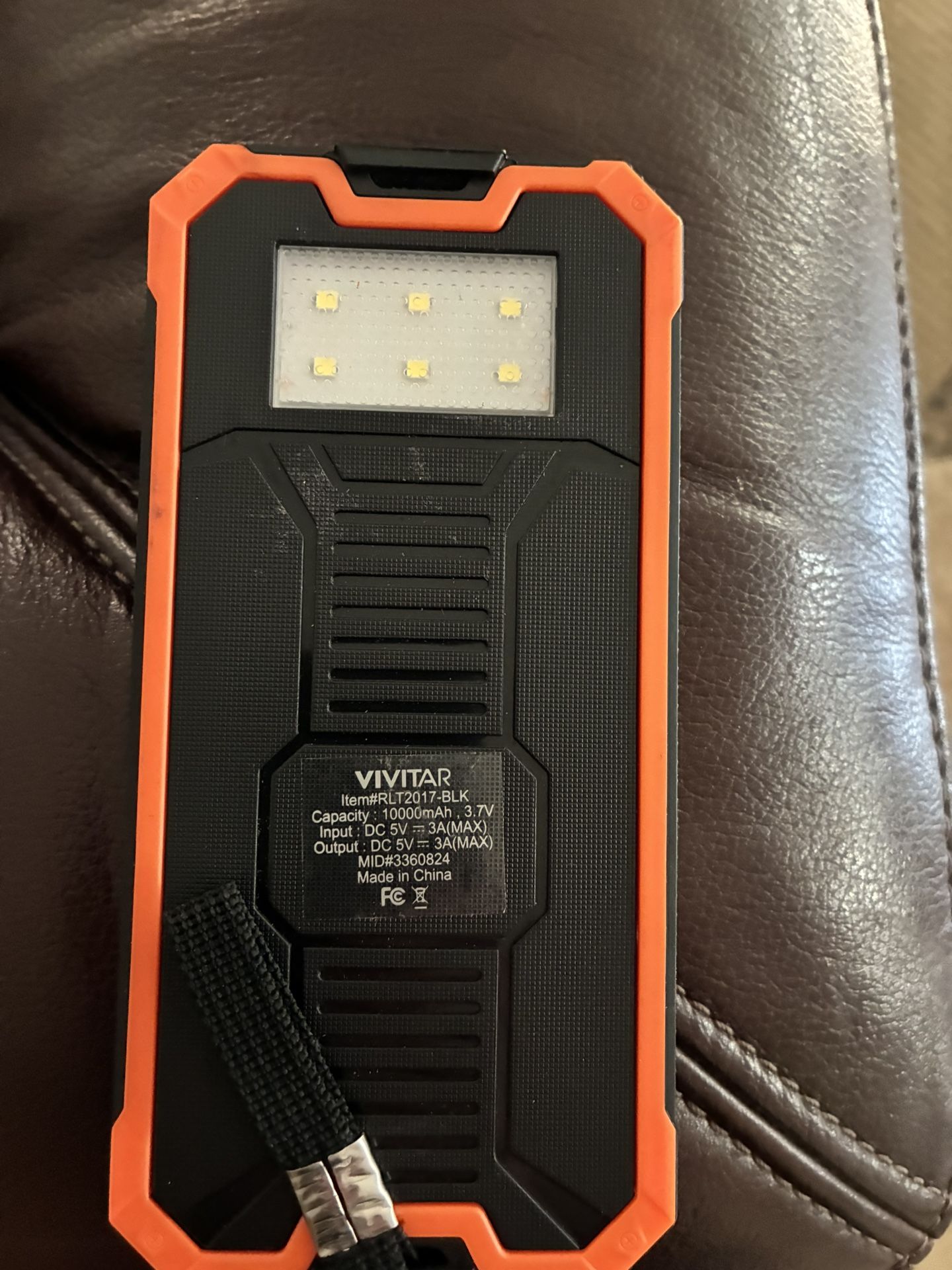 Vivitar Real tree 10,000 Mah Solar Power Bank