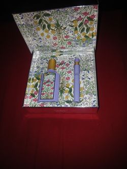 Coach And Gucci Perfume Set