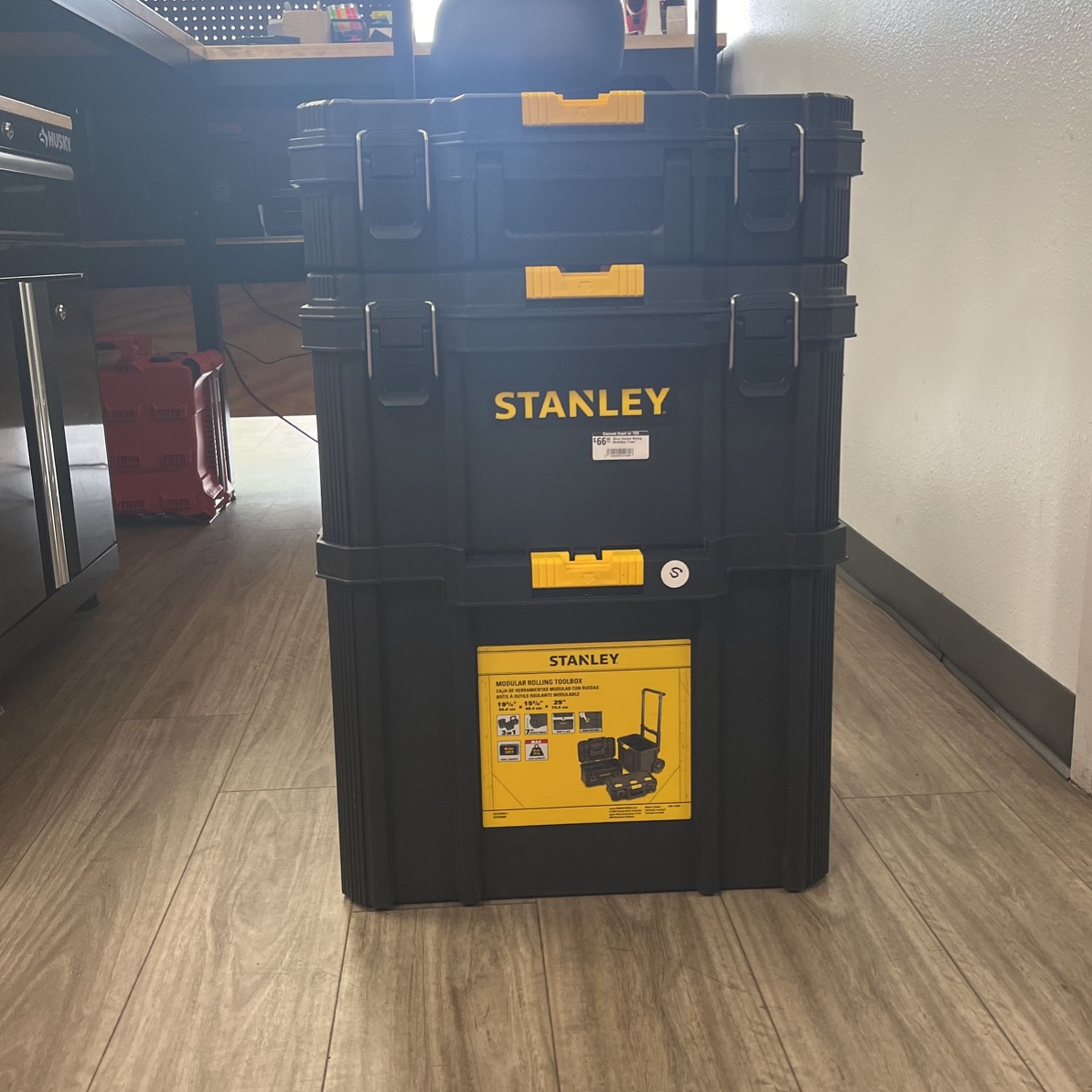 Stanley Rolling Workshop Tower