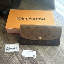 LV Wallet 