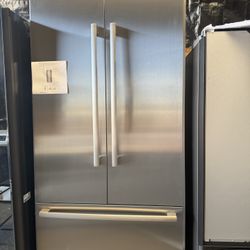 Bosch 36” Built in Refrigerator Stainless steel