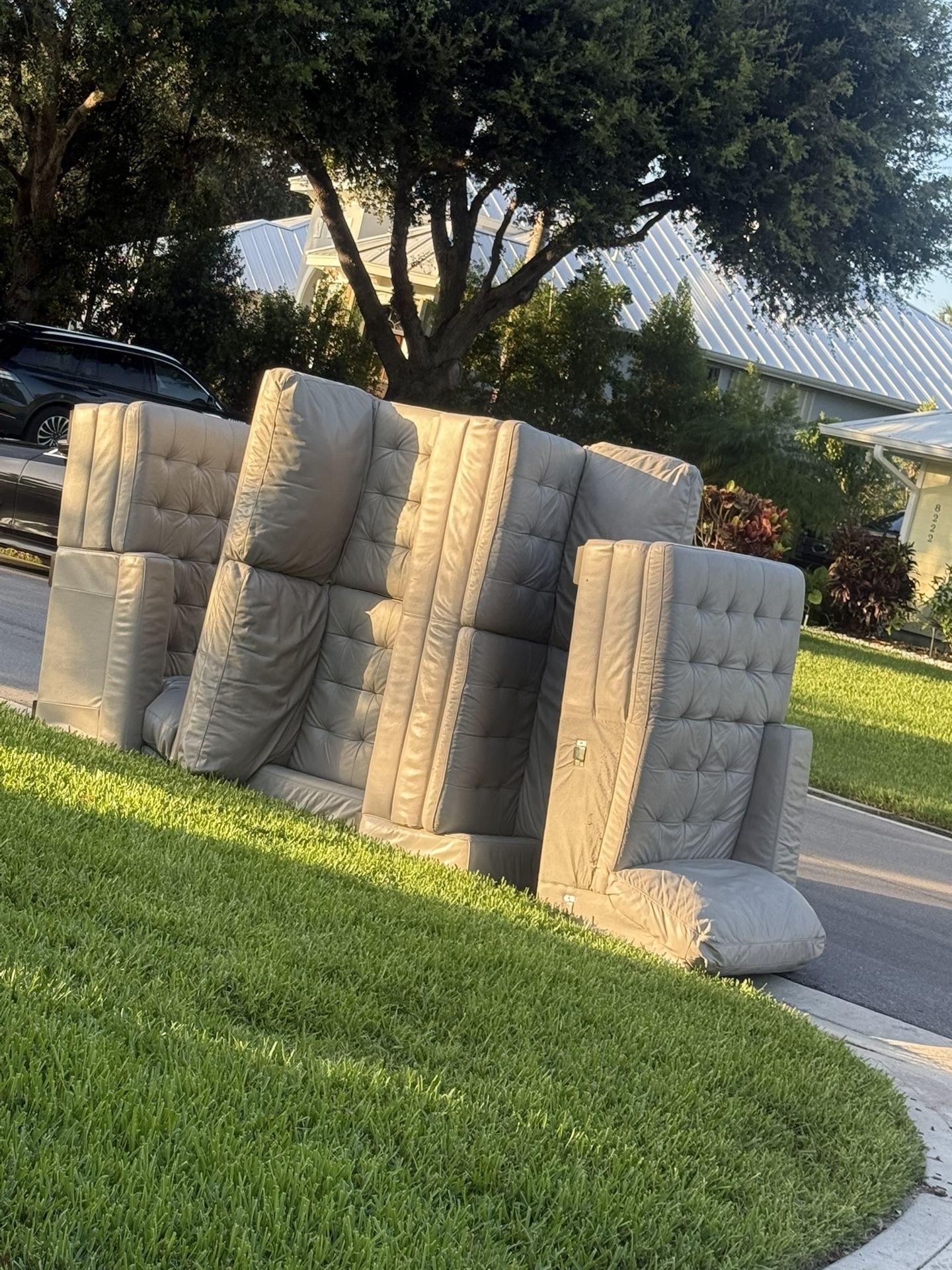 Free Leather Couches