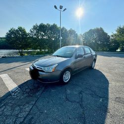 2010 Ford Focus 