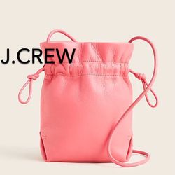(NEW) (1 AVAILABLE) WOMEN’S J.CREW LISBON DRAWSTRING BAG IN LEATHER - (MSRP: $118)