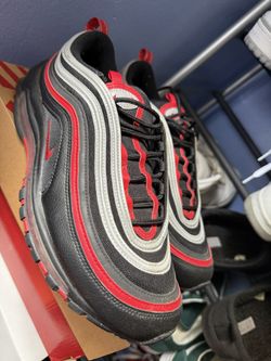 Nike Airmax Size 11 Red/Black