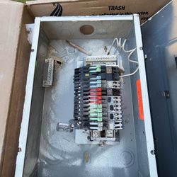 ⚡️ OLD STYLE BREAKERS & PANELS FOR SALE ⚡️