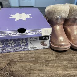 Little Girls Size 7 Winter Pink Boots 