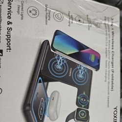Apple 3-IN-1 Wireless Charger ( foldable)