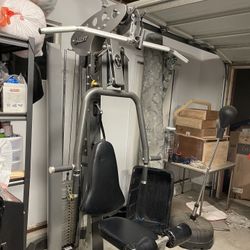 Hoist Weightlifting Machine