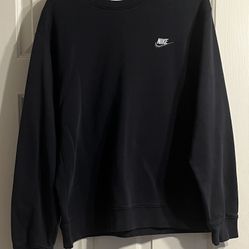 Nike Men's Black Crewneck Sweater