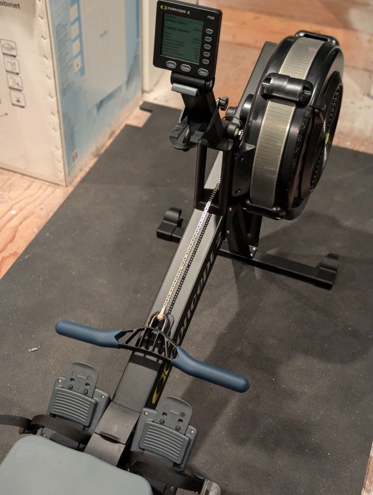 Concept2 RowERG (Standard Leg) with PM5