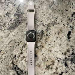 Apple Watch Series 7 41mm (gps)