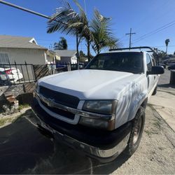 2004 Chevrolet Silverado 2500