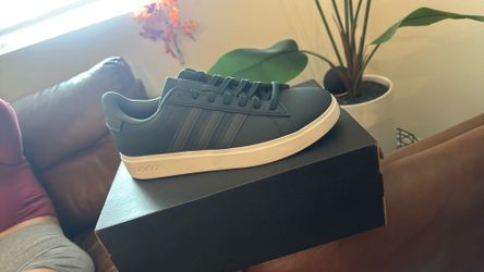 Adidas Size 10