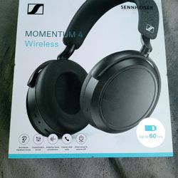 Momentum 4 Wireless Headphones 