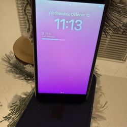 iPhone 8 Unlocked !!!!