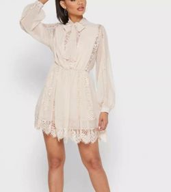 NWT MISSGUIDED Ivory Chiffon Lace Trim Dress Size Small