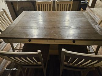 Dining room set