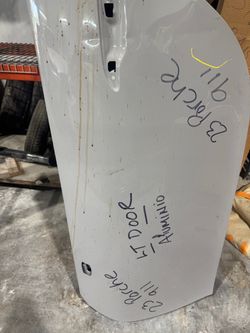 2023 PORCHE 911 left door aluminum