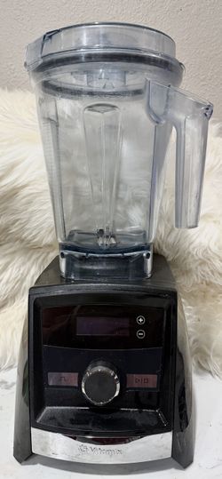 Vitamix ascent series A3300 Prestine