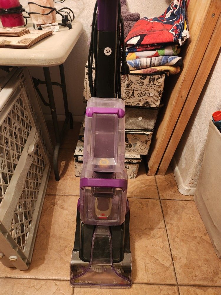 Bissell Carpet Cleaner
