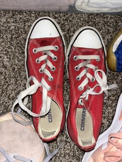 Women’s Chucks 