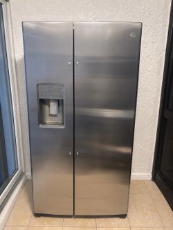 GE fridge NEW