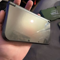 Nintendo 3ds XL (see description)