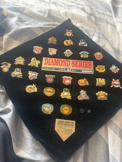 Baseball diamond series complete pin set !!!