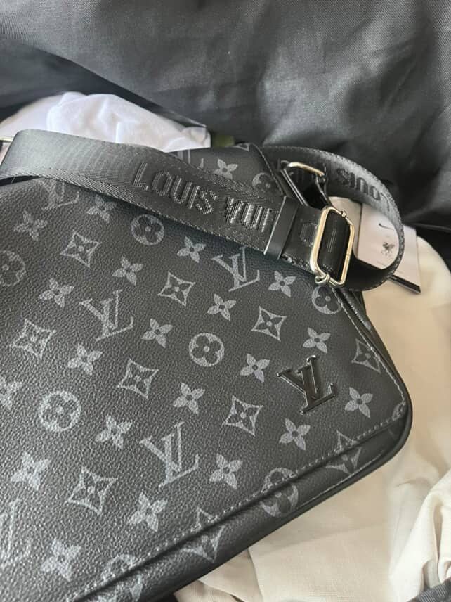 Louis Vuitton Men’s Bag