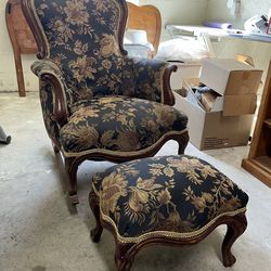 Vintage rocking chair and ottoman set