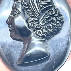 Antique Cameo Brooch Bakelite ?