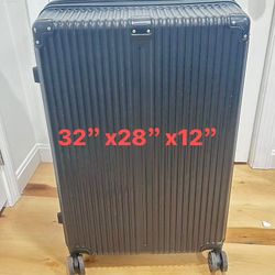 Suitcase 