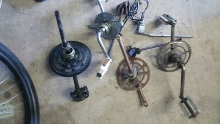 Bicycle cranks and bearings