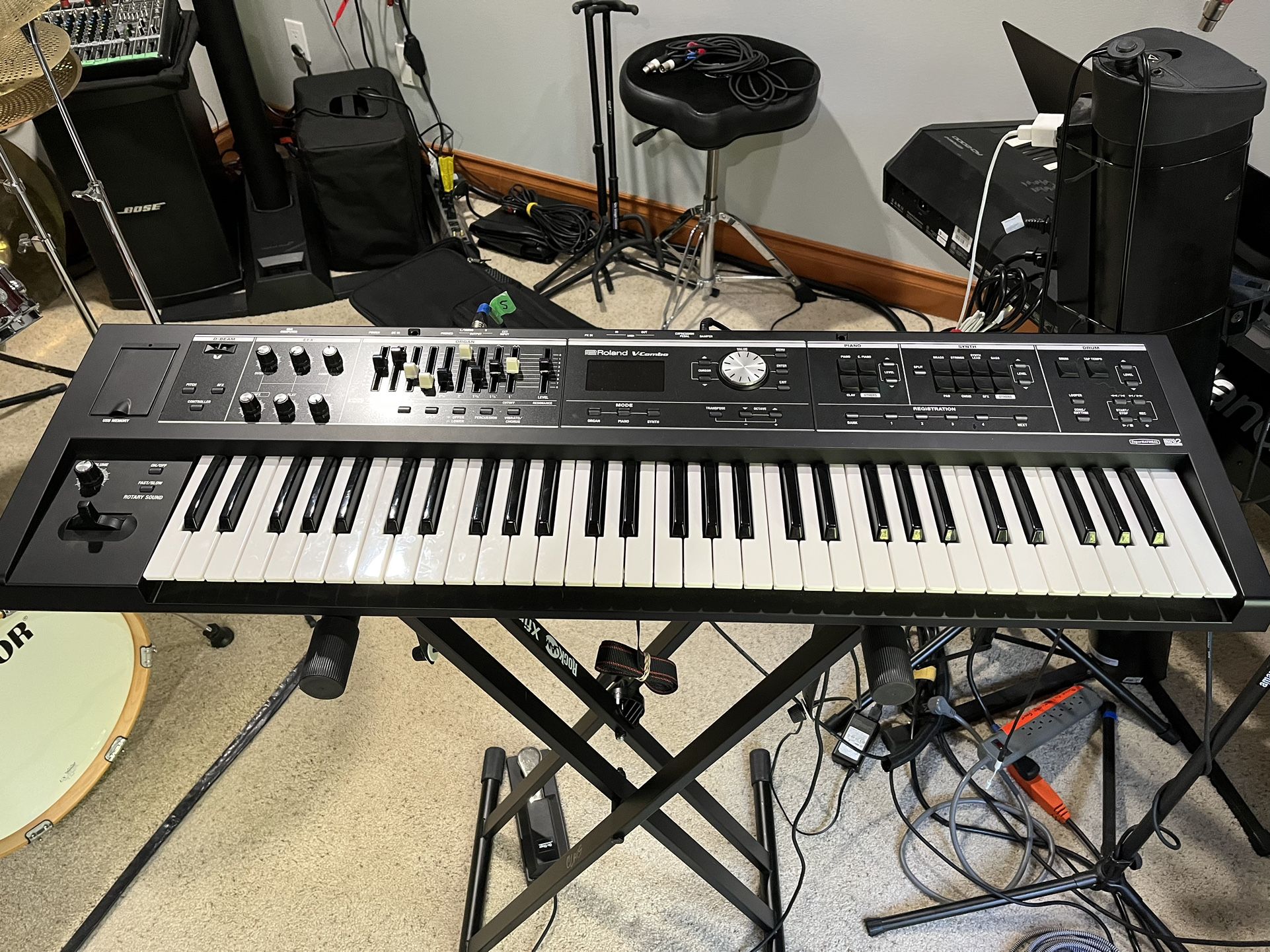 Roland VR-09B Stage Performance Keyboard