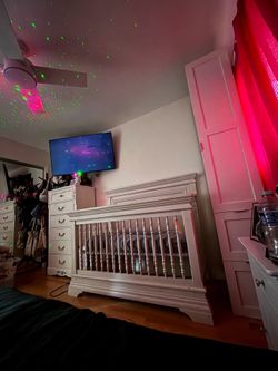 Baby crib