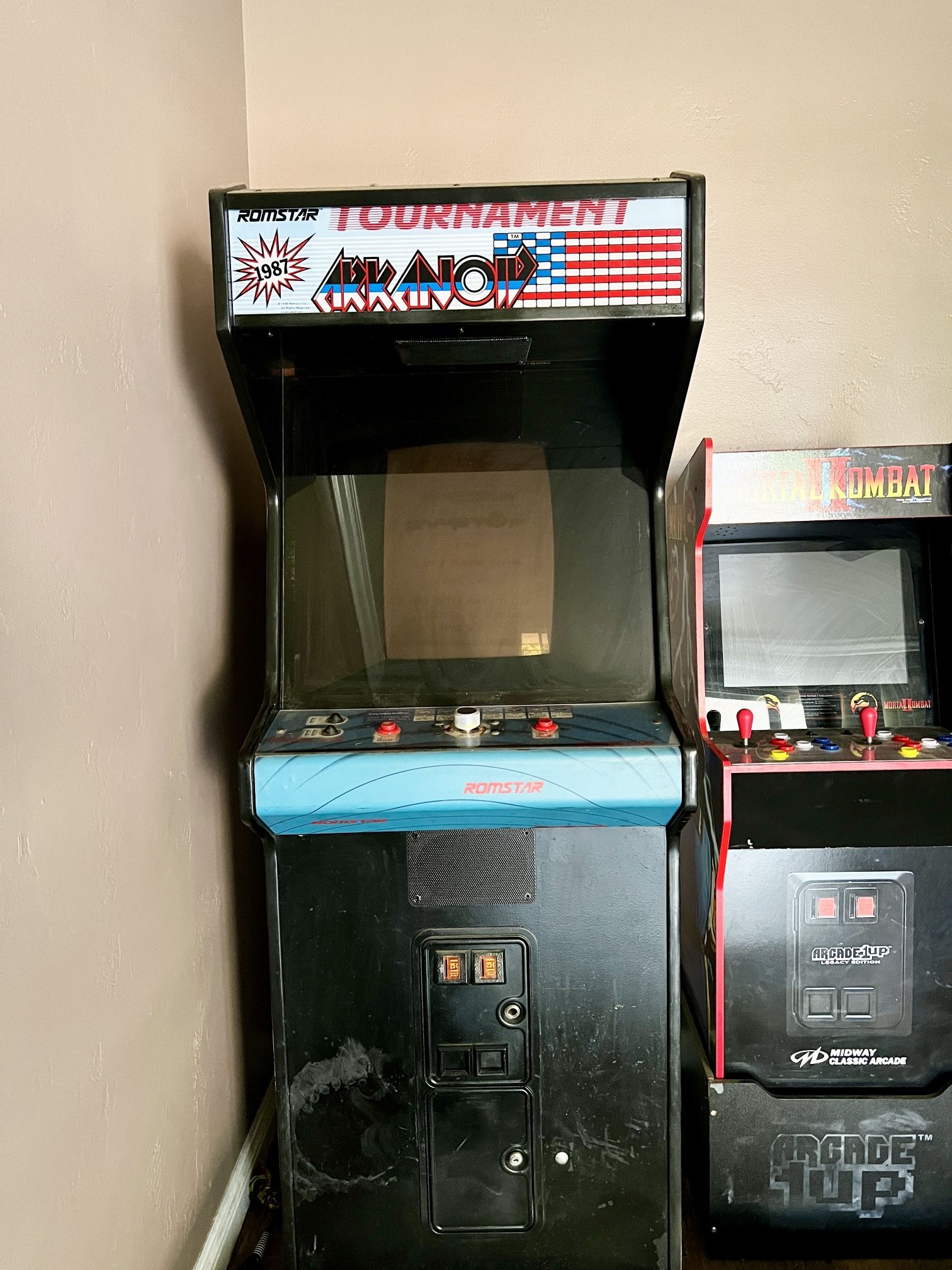 Romstar Arkanoid Video Arcade.