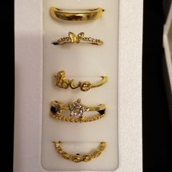 Set of 5 Gold Fashion Stackable Rings