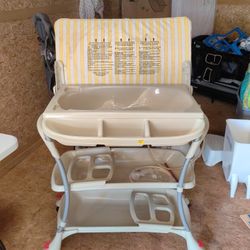 Changing Station And Tub