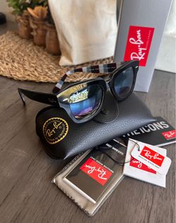 New RayBans - Box, Pouch Cloth All Included